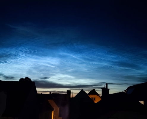 DWD Leuchtende Nachtwolken die kaeltesten Wolken auf der Erde