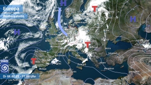 Heftige Regenfaelle in Osteuropa 1