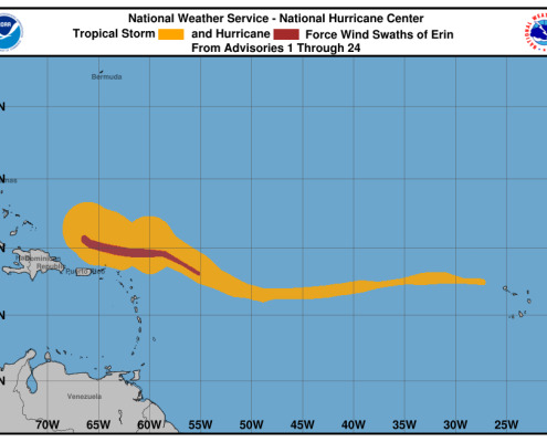 Hurrikan ERIN wirbelt ueber dem Atlantik 1
