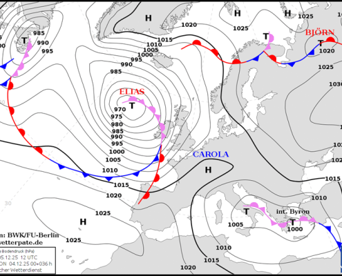 Tiefdruckeinfluss ueber dem oestlichen Mittelmeer