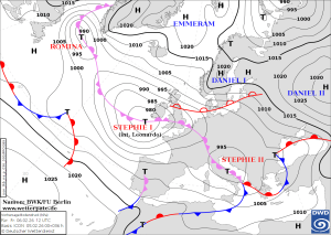 Wetterfrösche in dicken Pullis 2 Wetterfroesche in dicken Pullis