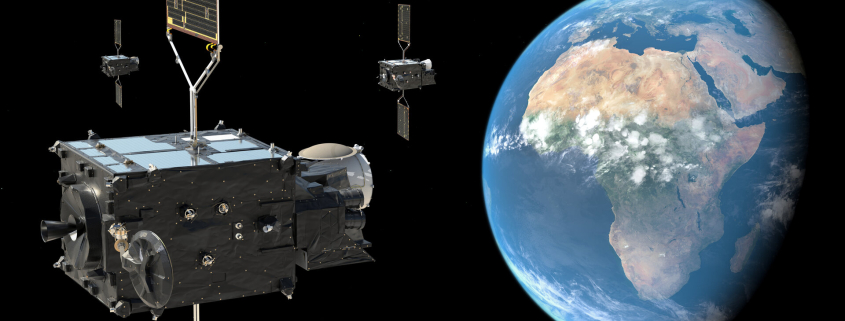 Illustration der drei Wettersatelliten MTG-I1, MTG-I2 und MTG-S1 mit Solarpaneelen und Messinstrumenten über der Erde.
